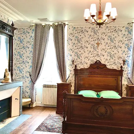 Chateau Gunes Guest house *