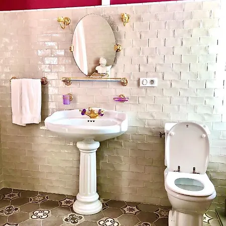 Chateau Gunes Cissac-Medoc