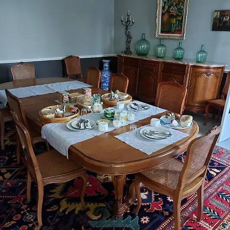 Chateau Gunes Guest house