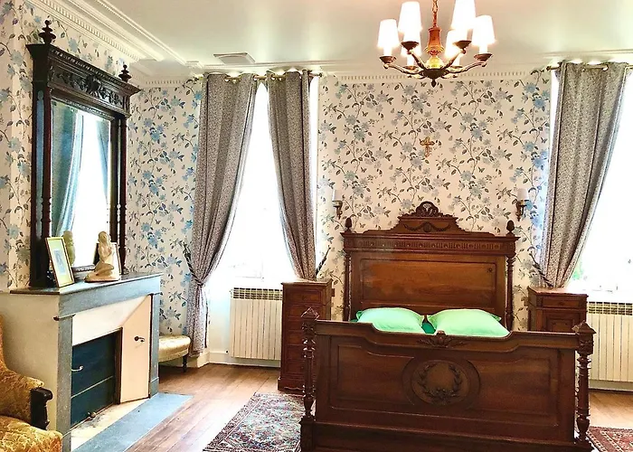 Chateau Gunes Πανσιόν 3*